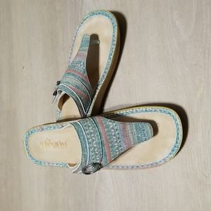 EUC Alegria Codi Seascape Flip Flop Size 10.5